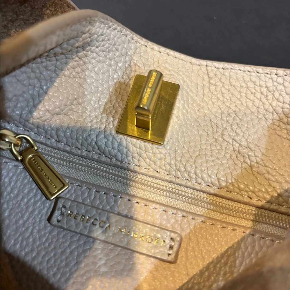 Rebecca Minkoff Darren Leather Shoulder Bag Pebbled Leather Cream Gold Hardware - Picture 11 of 13